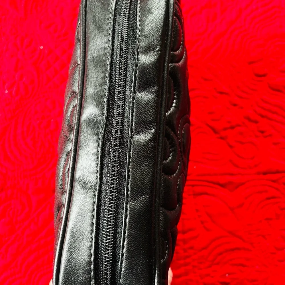 L.J.S. COLLECTION NWOT Square Quilted Faux Leather Crossbody Bag in Black Color